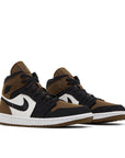 Jordan 1 中橄榄色鞋头(女)