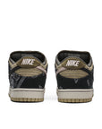 Heel of the Nike sb dunk low Travis Scott skating shoes in a white and blue plaid and paisley colour
