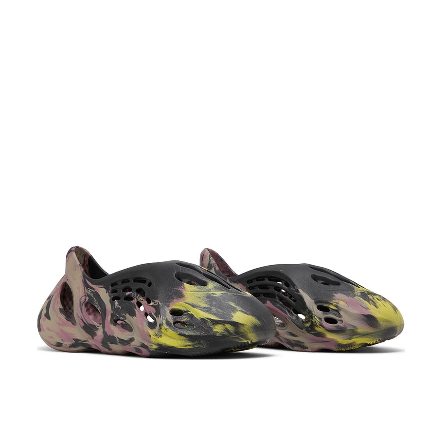 A pair of adidas Yeezy Foam Runner MX Carbon sneaker