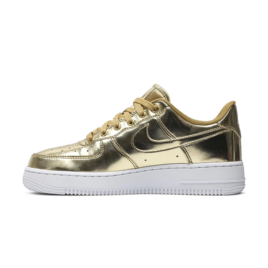 Side of the Nike Air Force 1 Low SP 'Gold'' is in a metallic and gold colourway