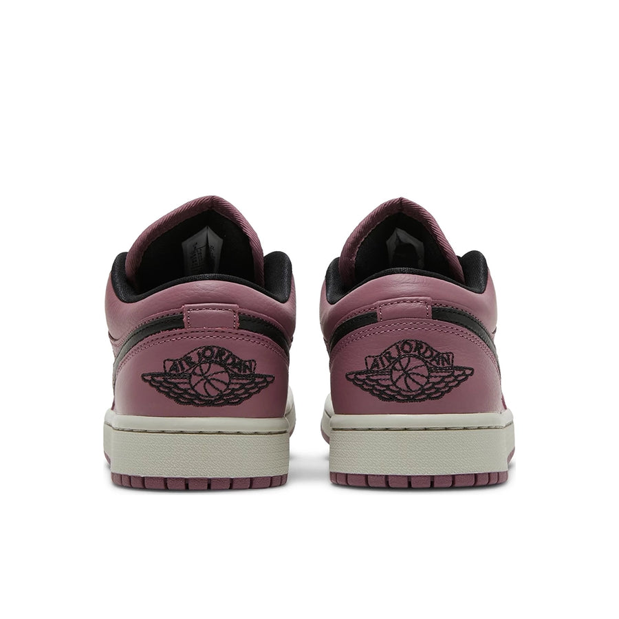 Heels of the women's Nike Air Jordan 1 Low Mulberry sneakers in purple and black