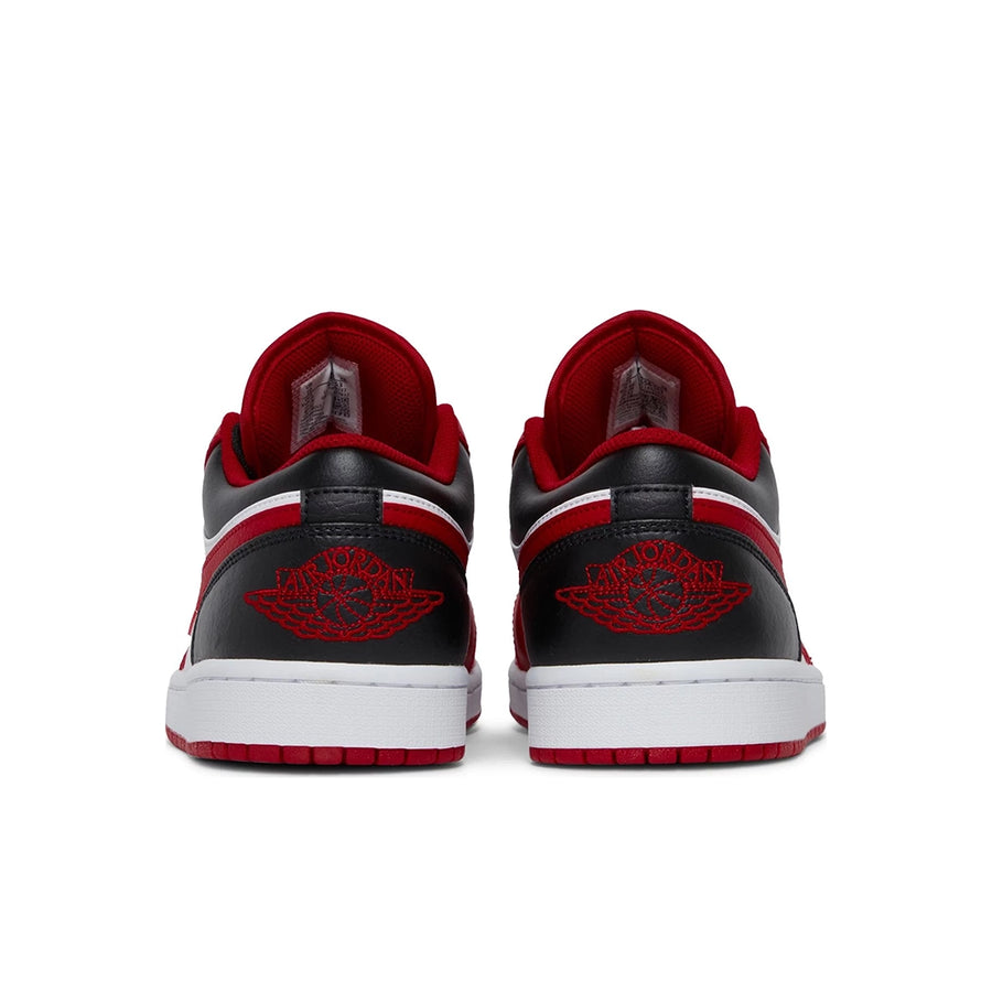 Heels of the Nike Air Jordan 1 Low Bulls sneakers in white, red and black