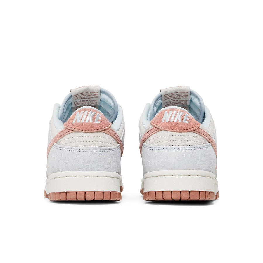 Heel of the Nike dunk low fossil rose skating shoes in rose and grey