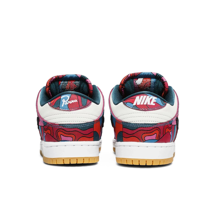 Heel of the Nike sb dunk low pro parra abstract art skating shoes in a pop art and Olympics inspired design